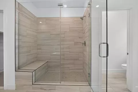 Bath - 481 Citrus Oak Rd, Glendora, CA 91740 photo 3 of 7