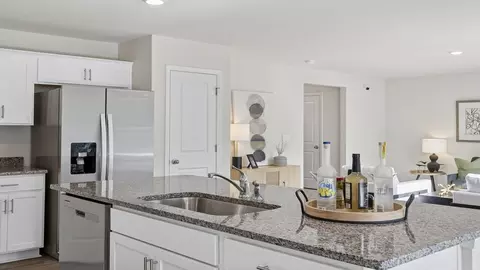 Kitchen - 503 Whitewater Rdg, Seneca, SC 29678 photo 7 of 8
