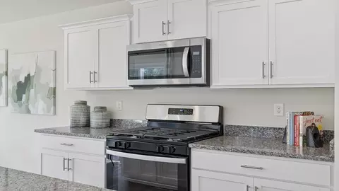 Kitchen - 503 Whitewater Rdg, Seneca, SC 29678 photo 6 of 8