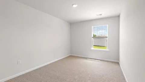 Bedroom - 503 Whitewater Rdg, Seneca, SC 29678 photo 2 of 8