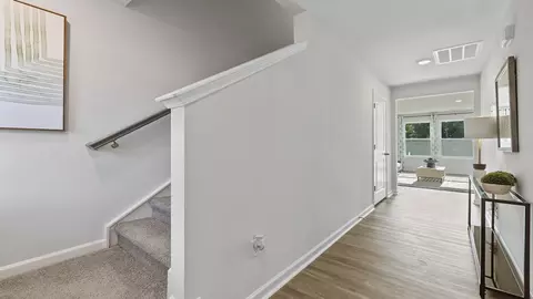 Entry Way - 503 Whitewater Rdg, Seneca, SC 29678 photo 4 of 9