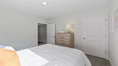 Bedroom - 503 Whitewater Rdg, Seneca, SC 29678 photo 6 of 8