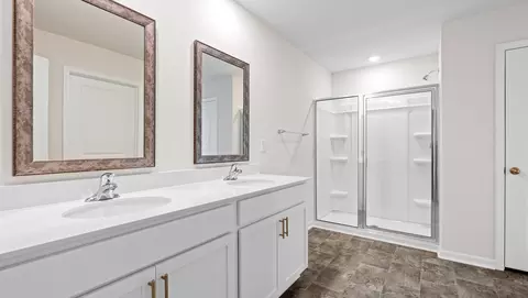 Bath - 503 Whitewater Rdg, Seneca, SC 29678 photo 3 of 6