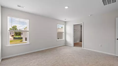 Bedroom - 503 Whitewater Rdg, Seneca, SC 29678 photo 5 of 8