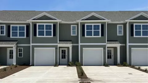 4331 Majesty Dr UNIT 401, Castle Hayne, NC 28429