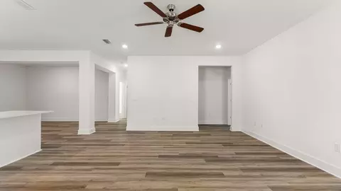 Living - 150 Gray Owl Dr E, Freeport, FL 32439 photo 5 of 5