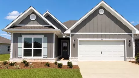 150 Gray Owl Dr E, Freeport, FL 32439