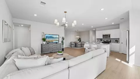 Living - 13405 Eppright Trce, Manor, TX 78653 photo 3 of 5