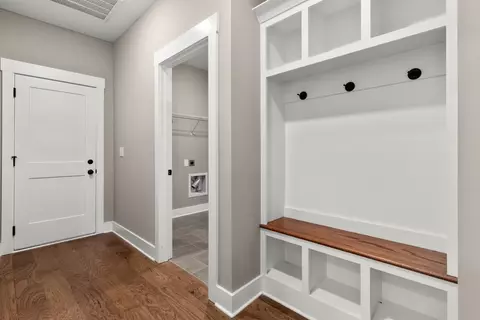 Entry Way - 18 Main St, Madison, AL 35758 photo 2 of 4