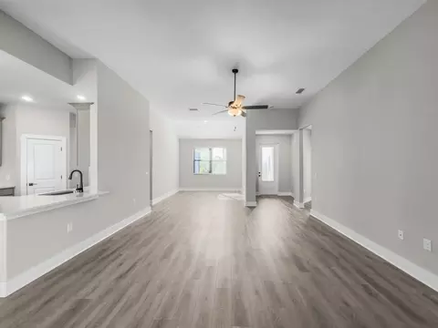 Living - 13408 Lake Gallagher Dr, Dover, FL 33527 photo 1 of 2