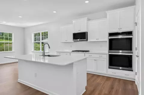 Kitchen - 8548 Norman Forest Rd, Lancaster, SC 29720 photo 3 of 6