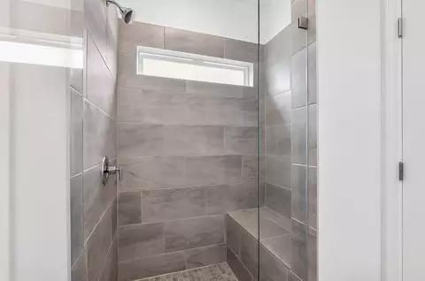 Bath - 8548 Norman Forest Rd, Lancaster, SC 29720 photo 2 of 4