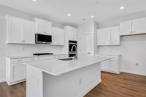 Kitchen - 8548 Norman Forest Rd, Lancaster, SC 29720 photo 2 of 6