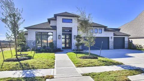 1223 Basset Hound Dr, Montgomery, TX 77316