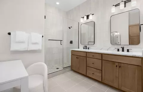 Bath - 2431 Willow Way, San Mateo, CA 94403 photo 1 of 2