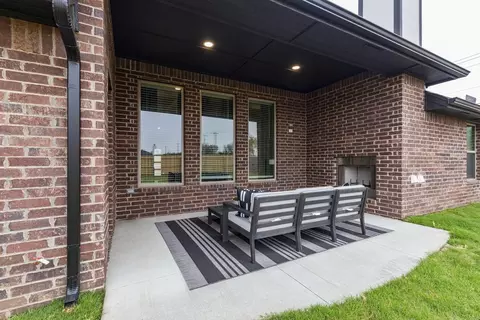 Other - 932 Hydrangea Way, Edmond, OK 73034 photo 14 of 28