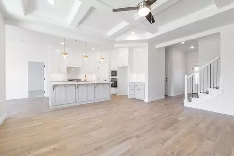 Living - 932 Hydrangea Way, Edmond, OK 73034 photo 7 of 20