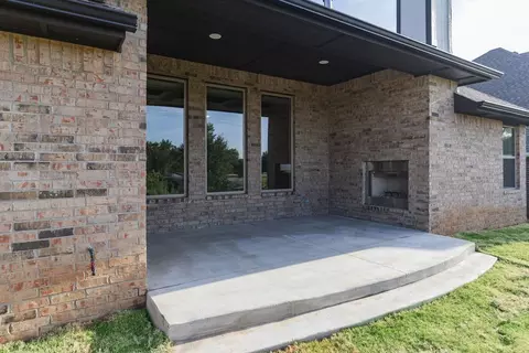 Other - 932 Hydrangea Way, Edmond, OK 73034 photo 17 of 28