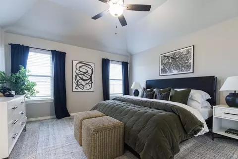 Bedroom - 932 Hydrangea Way, Edmond, OK 73034 photo 1 of 20
