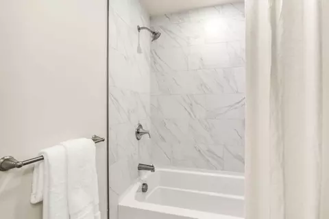 Bath - 30 E Point Dr, Rumford, RI 02916 photo 6 of 6