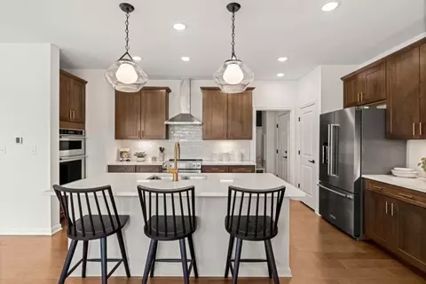 Kitchen - 30 E Point Dr, Rumford, RI 02916 photo 3 of 9