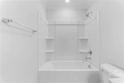 Bath - 188 Champlain Dr, Pooler, GA 31322 photo 1 of 7