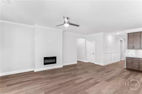 Living - 188 Champlain Dr, Pooler, GA 31322 photo 2 of 3