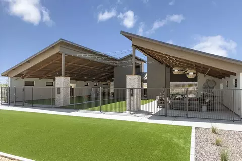 View/Area - 18569 W Apache St, Goodyear, AZ 85338 photo 9 of 20