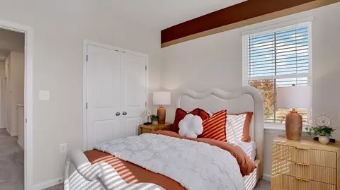 Bedroom - 9682 Swallowtail Ln, Manassas, VA 20110 photo 4 of 6