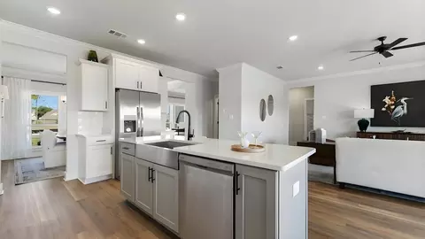 Kitchen - Mcfarland Road, Mobile, AL 36582 photo 1 of 7