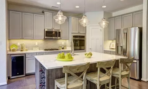 Kitchen - 3533 Sleepy Hole Rd, Suffolk, VA 23435 photo 14 of 16