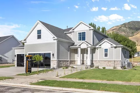 Exterior - 205 E 690 N, Providence, UT 84332 photo 2 of 14