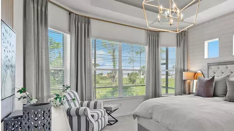 Bedroom - 3518 Ambersweet Xing, Parrish, FL 34219 photo 9 of 9