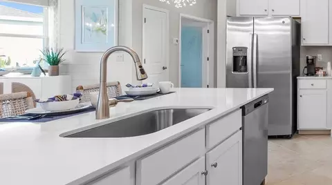 Kitchen - 3518 Ambersweet Xing, Parrish, FL 34219 photo 4 of 4