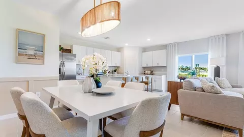Dining - 3518 Ambersweet Xing, Parrish, FL 34219 photo 2 of 2