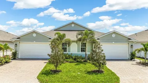 18108 Lagoon Reach Ln, North Fort Myers, FL 33917