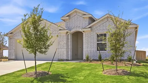 709 Red Wolf Dr, Jarrell, TX 76537