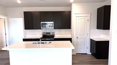 Kitchen - 709 Red Wolf Dr, Jarrell, TX 76537 photo 1 of 5