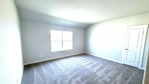 Bedroom - 709 Red Wolf Dr, Jarrell, TX 76537 photo 4 of 9