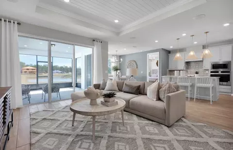 3372 Americana Dr, Green Cove Springs, FL 32043