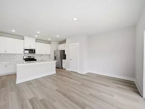 Other - 512 Hadlow St, Greer, SC 29651 photo 1 of 5