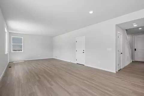 Living - 20224 E 59th Ave, Aurora, CO 80019 photo 1 of 4