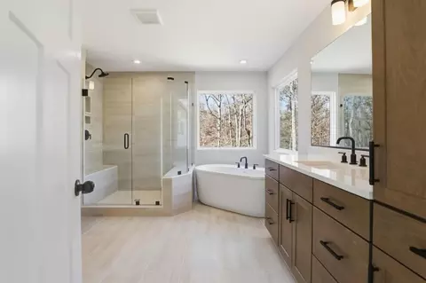 Bath - 3726 Rocketts Ridge Dr, Sandy Hook, VA 23153 photo 1 of 8