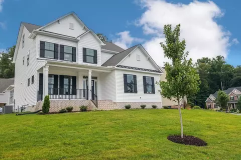 Exterior - 3726 Rocketts Ridge Dr, Sandy Hook, VA 23153 photo 7 of 8