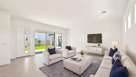 Living - 8230 Golden Beach Ct, Parrish, FL 34219 photo 5 of 7