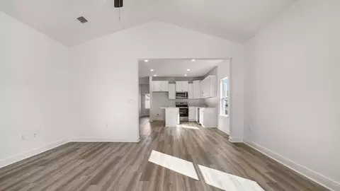 Living - 19 Crest Dr, Miramar Beach, FL 32550 photo 4 of 5