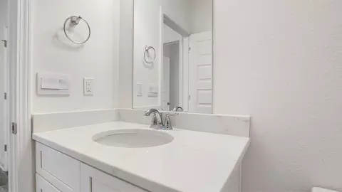 Bath - 19 Crest Dr, Miramar Beach, FL 32550 photo 8 of 8