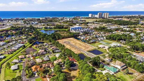 View/Area - 19 Crest Dr, Miramar Beach, FL 32550 photo 6 of 6