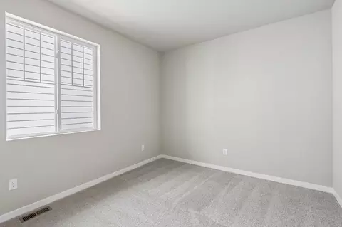 Bedroom - 398 Rustic Barn Ln, Berthoud, CO 80513 photo 4 of 14