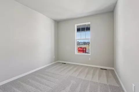 Bedroom - 398 Rustic Barn Ln, Berthoud, CO 80513 photo 7 of 14